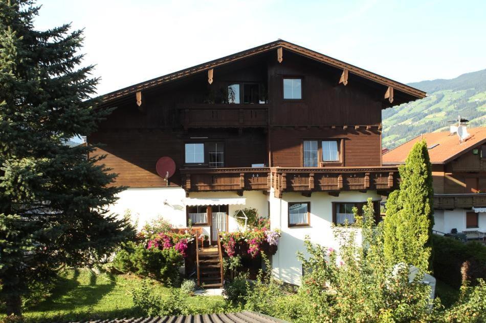 Ferienwohnung Koessler Christian ฟือเกน ภายนอก รูปภาพ